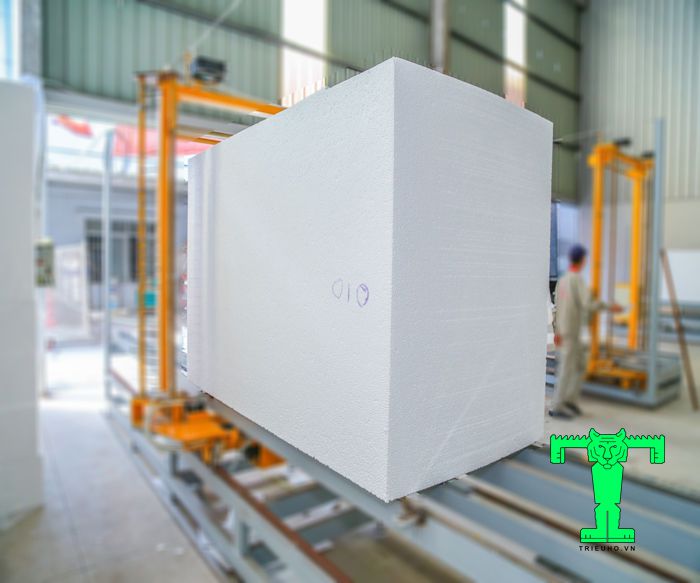 Tấm xốp cách nhiệt EPS 8kg/m3 có thể được cắt theo nhiều độ dày khác nhau Tấm xốp cách nhiệt EPS 8kg/m3 có thể được cắt theo nhiều độ dày khác nhau
