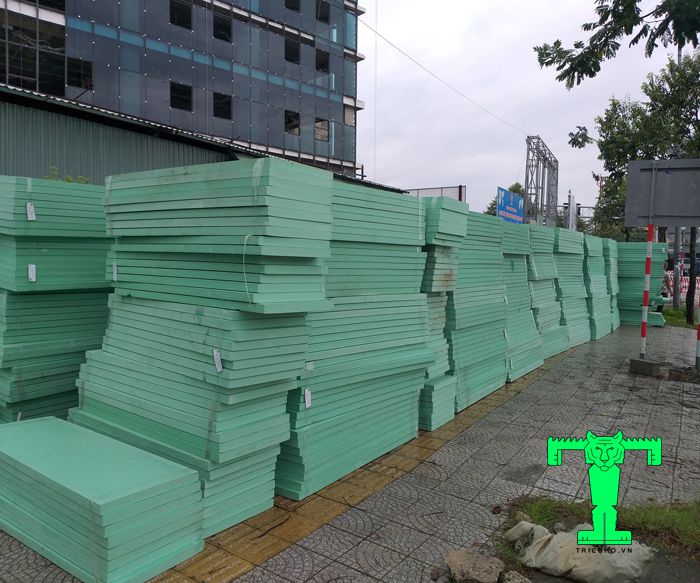 Xốp XPS dày 30mm có khả năng cách nhiệt tuyệt vời, cách âm hiệu quả nên thường được lựa chọn ở nhiều công trình Xốp XPS dày 30mm có khả năng cách nhiệt tuyệt vời, cách âm hiệu quả nên thường được lựa chọn ở nhiều công trình
