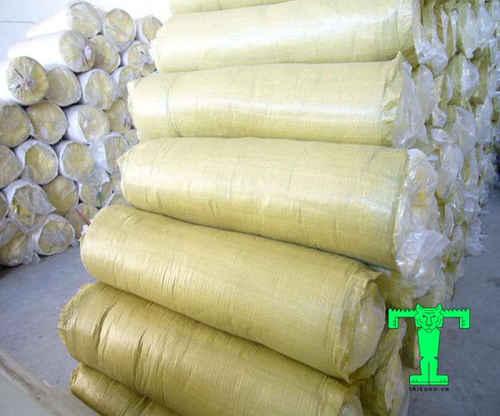 Glasswool 12kg/m3 không bạc không hút ẩm, kháng nước 98%. Nên Độ bền cao, tuổi thọ công trình ổn định Glasswool 12kg/m3 không bạc không hút ẩm, kháng nước 98%. Nên Độ bền cao, tuổi thọ công trình ổn định