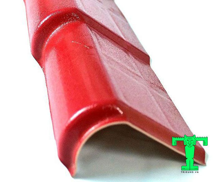 Phụ kiện tôn nhựa PVC tấm viền mái ngói phải được làm từ nhựa tổng hợp PVC Phụ kiện tôn nhựa PVC tấm viền mái ngói phải được làm từ nhựa tổng hợp PVC