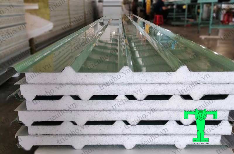 tôn xốp eps (tôn + xốp eps + tôn) tôn xốp eps (tôn + xốp eps + tôn)