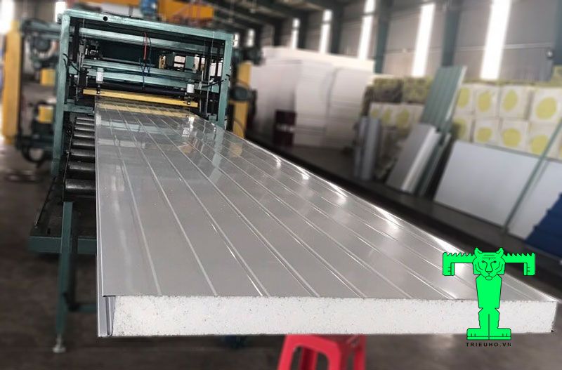 Sản xuất panel eps tại triệu hổ dày 100mm