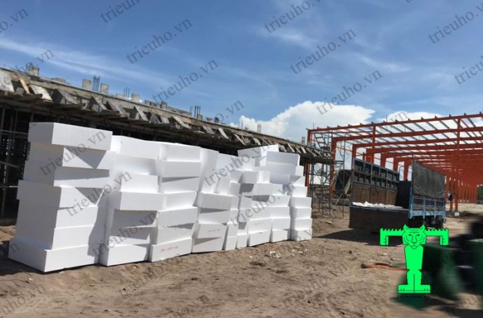 Xốp cách nhiệt cách âm tỉ trọng nhẹ, dễ vận chuyển, dễ thi công