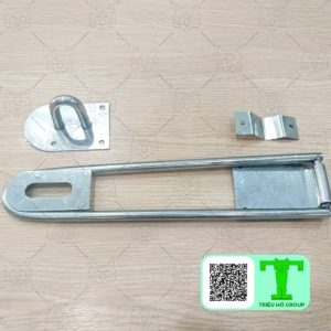 Tay khóa Inox cửa 2 cánh được làm hoàn toàn bằng inox, không gỉ nên bền bỉ