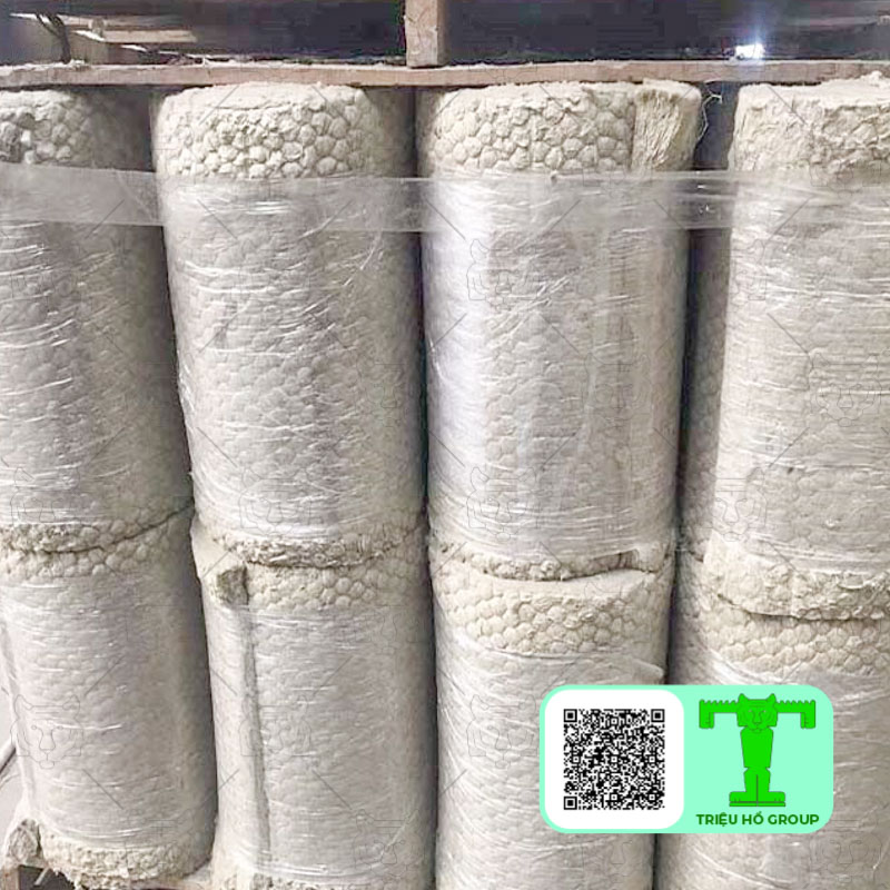 Rockwool có lưới dày 50mm tỷ trọng 60kg/m3 có tiêu chuẩn chống cháy cấp độ A – cao nhất