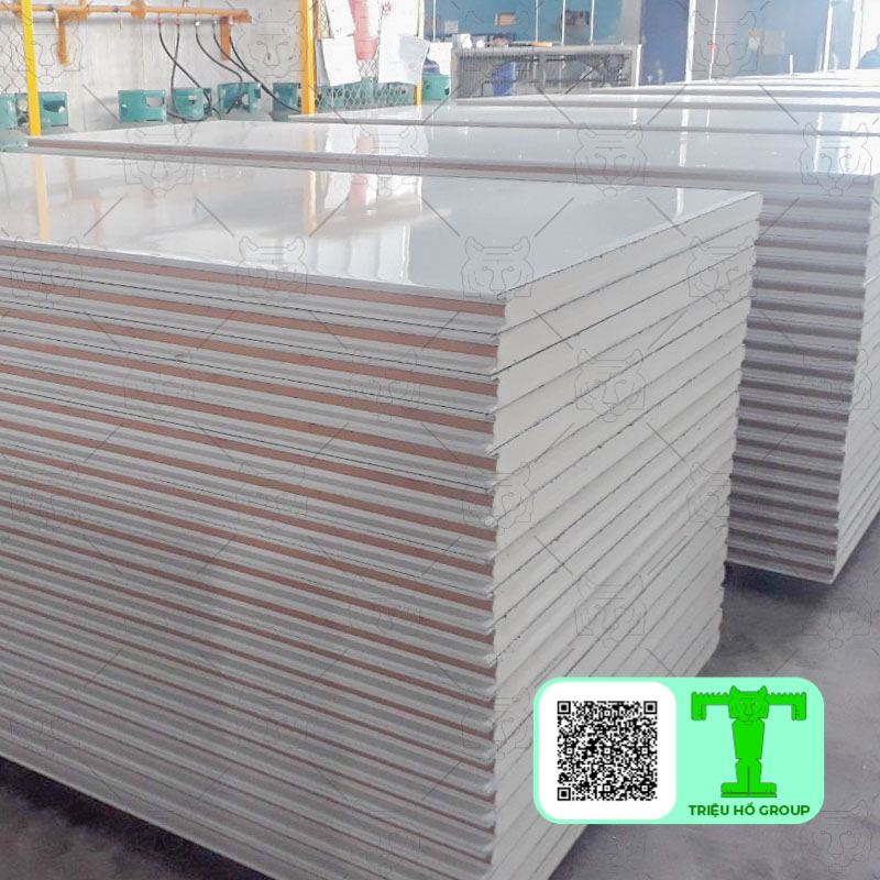 Tấm Panel Vách Ngăn Cách Nhiệt lõi xốp PU/PIR