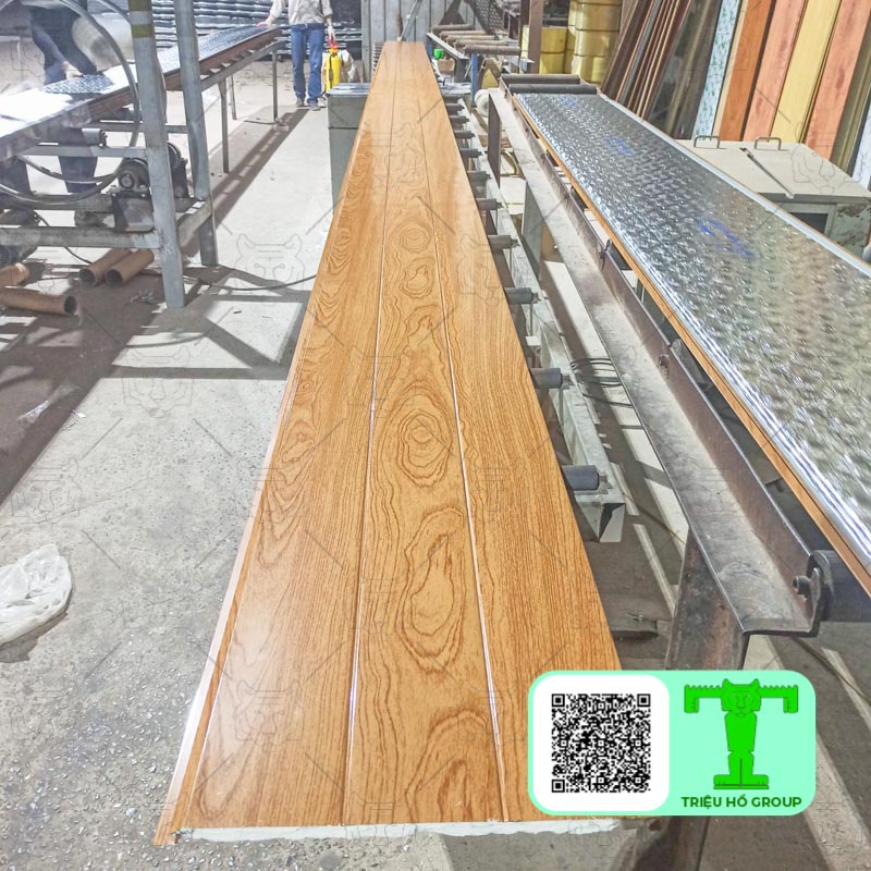 Trần tôn xốp được rất nhiều khách hàng Việt Nam ưa chuộng